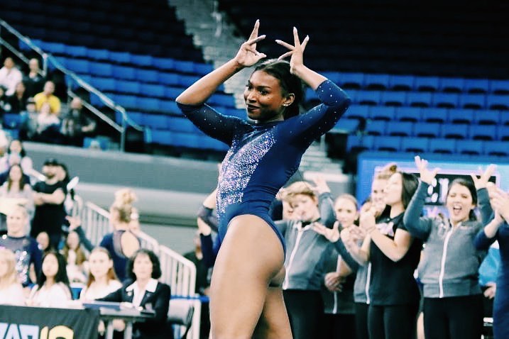 Nia Dennis goes viral with Beyonce floor routine